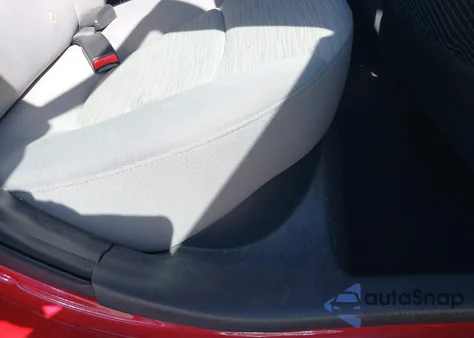 2017 Hyundai Accent Se из США, поврежденный, VIN KMHCT4AE2HU247705